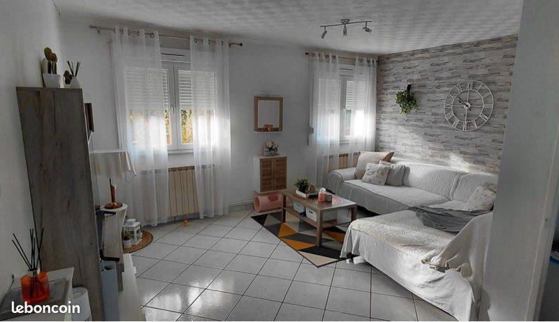 Appartement 3 pièces 79 m² · à Florange · 79 m² · 900 €