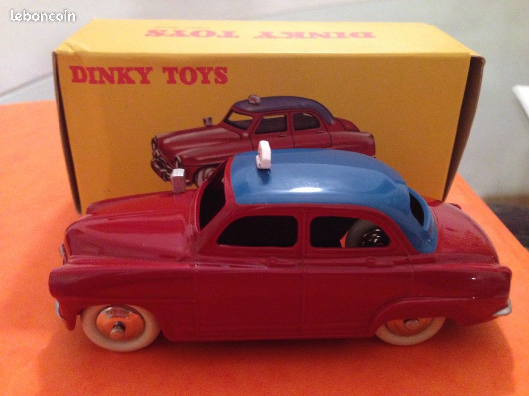 Simca 9 Aronde Taxi Dinky Toys 24UT Atlas F 1/43 Neuf Boite 2012 24 UT + Fiche et Certificat - Collection