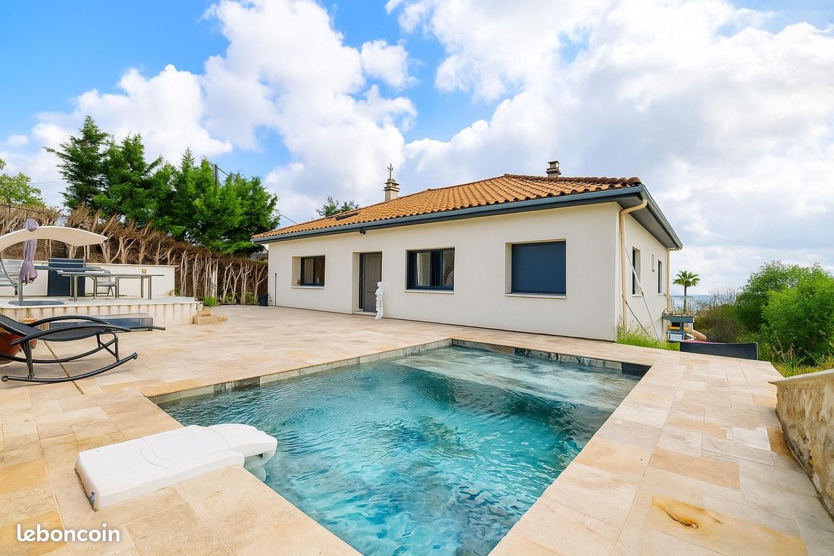 Maison 5 pièces 130 m² · à Saint-Chamond · 130 m² · 450 000 €