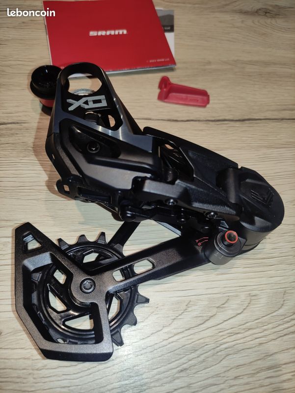 Dérailleur Arrière SRAM XO Carbone 9 Vitesses - Vintage VTT - Couleur Or - Occasion Bon état