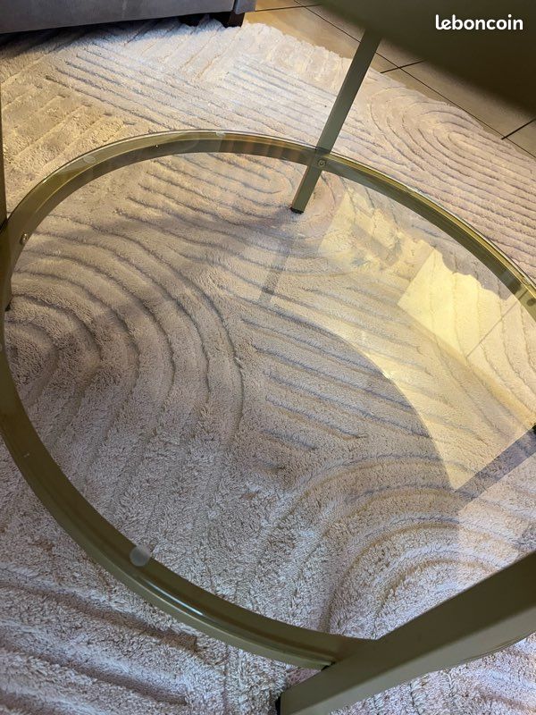 Table basse blanche effet marbré (image 3)