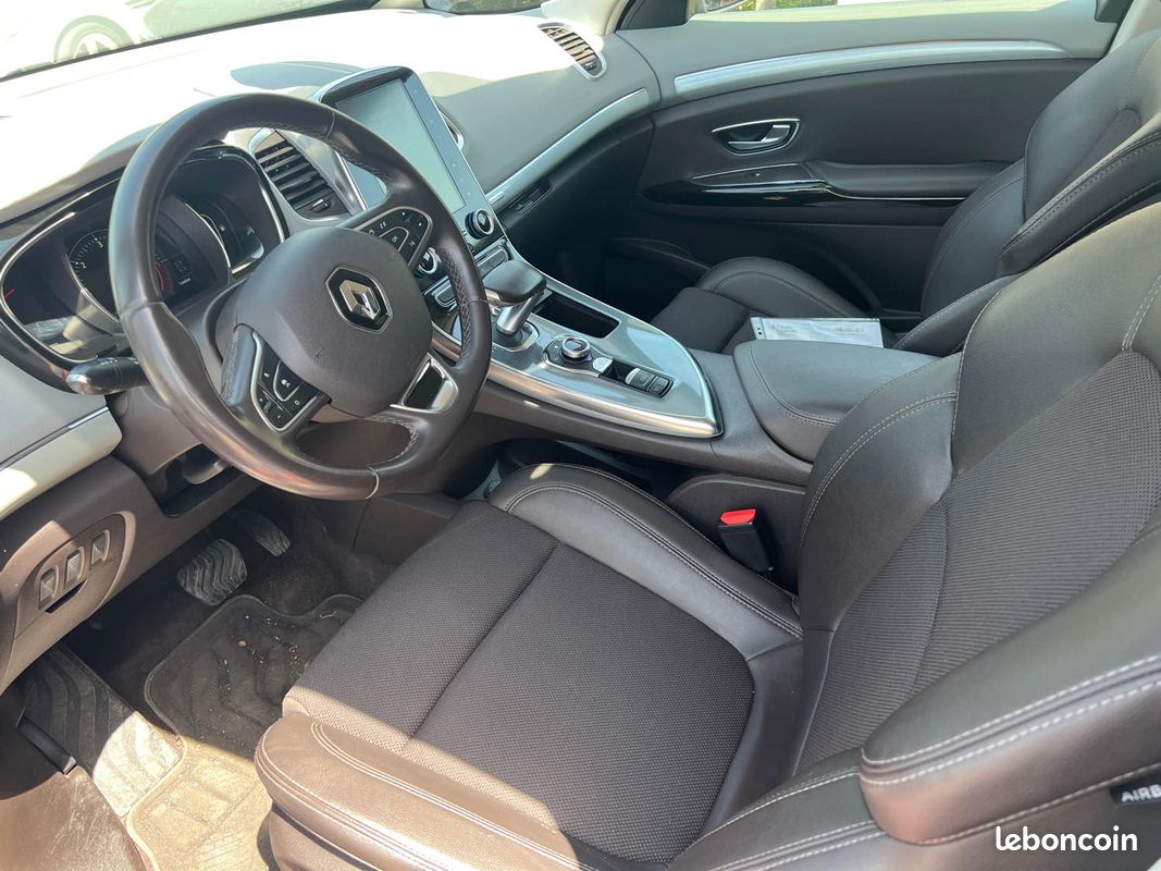 Renault espace v 1.6 dci 16v edc6 161 cv 2015 (image 19)