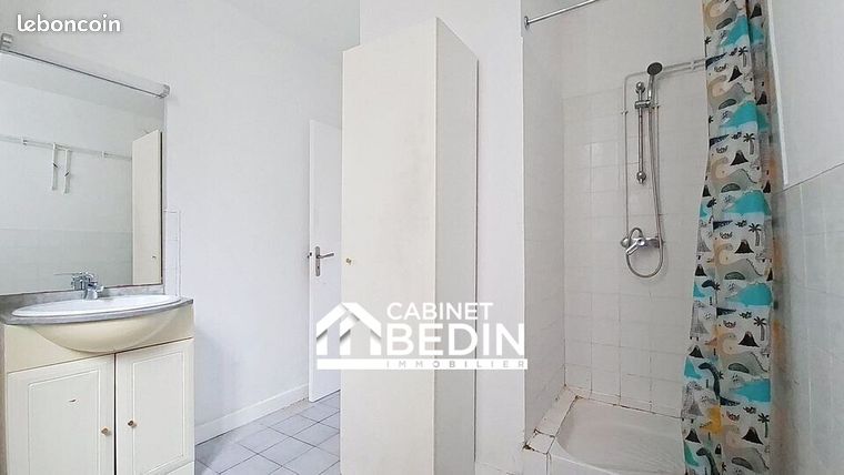 Appartement 2 pièces 46 m² — 8