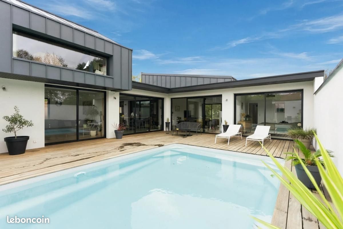Maison 6 pièces 178 m² · à Thouaré-sur-Loire · 178 m² · 695 000 €