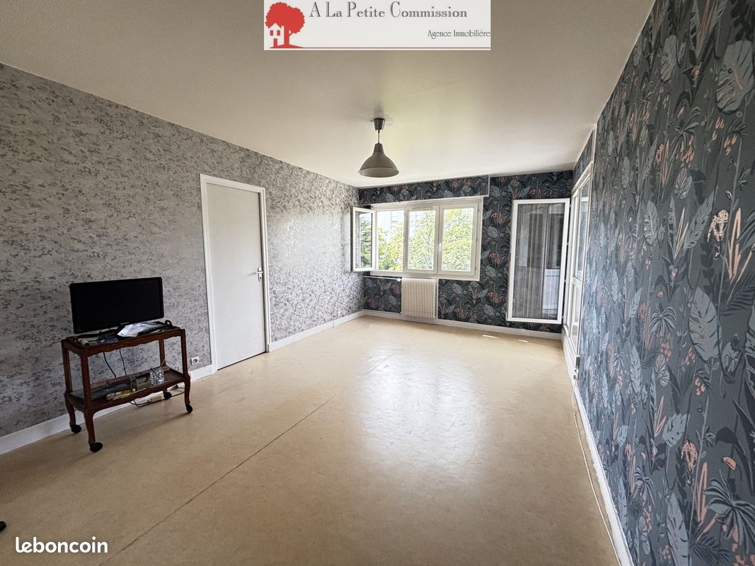 Appartement 4 pièces 76 m² · à Chartres · 76 m² · 111 000 €