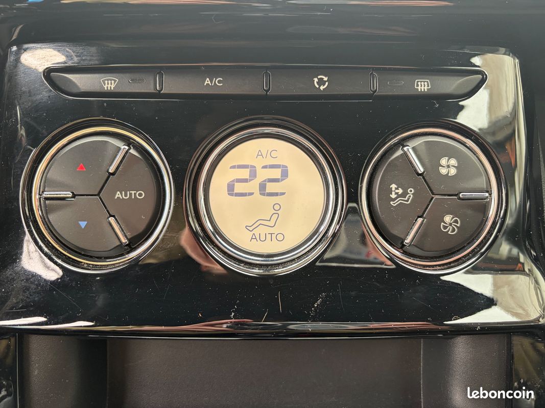 Ds ds 3 1.2 110cv connected chic / camera / courroie neuve / garantie 6 mois (image 17)