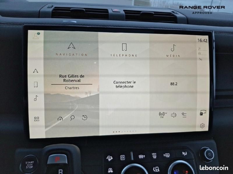 Land-rover Defender 110 2.0 P300e PHEV X-Dynamic HSE (image 17)