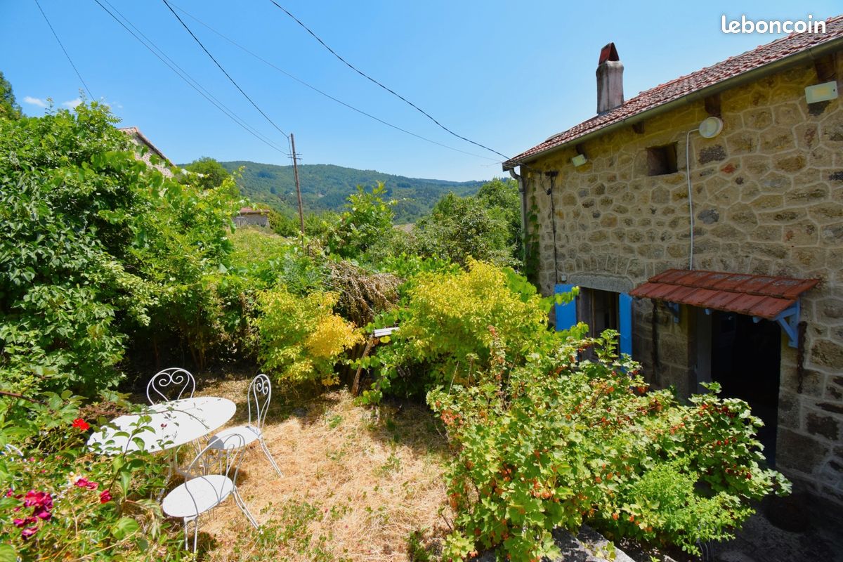 Maison 4 pièces 41 m² · à Saint-Julien-d'Intres · 41 m² · 89 000 €