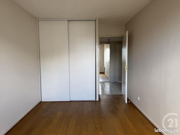 Appartement 4 pièces 85 m² — 20