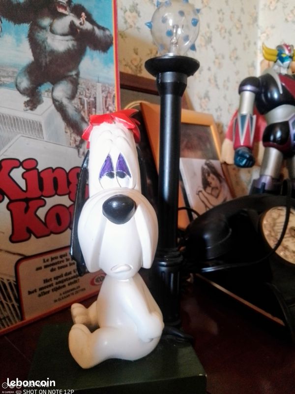 Droopy  Tex Avery  - Démons & Merveilles 1996 - Droopy Standing  Mini Statue  P Image 399984 Grande