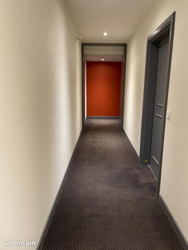 Studio 1 pièce 25 m² - Bassussarry 64200 (image principale 10)