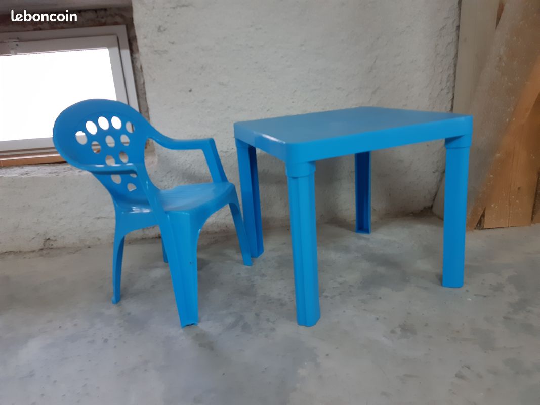 Table et chaise enfant (image 1)