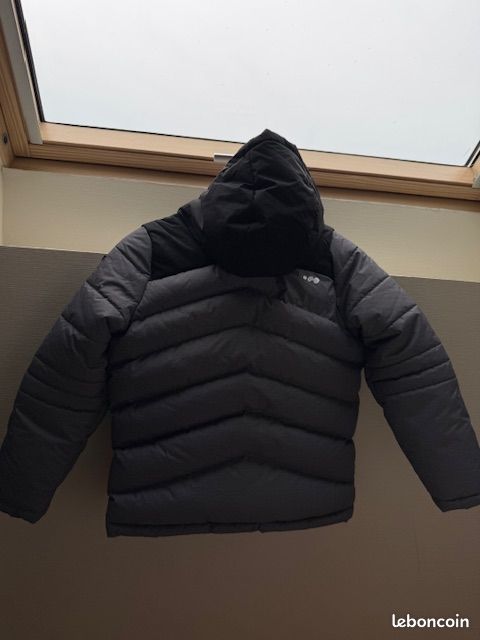 ENSEMBLE SKI ENFANT Taille 10 ans (image 4)