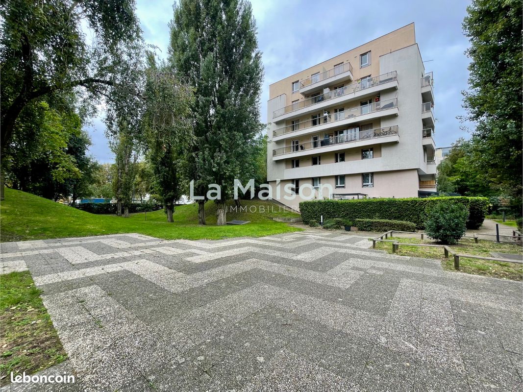 Appartement 1 pièce 34 m² · à Asnières-sur-Seine · 34 m² · 990 €