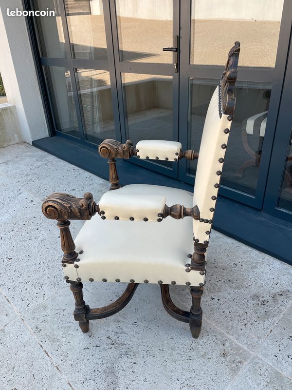 Fauteuil d époque Renaissance (image 2)