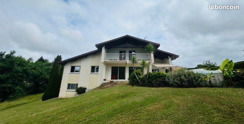 Maison 6 pièces 130 m² · à Arbonne · 130 m² · 650 000 €