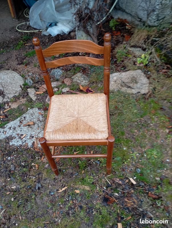 Chaises (image 1)