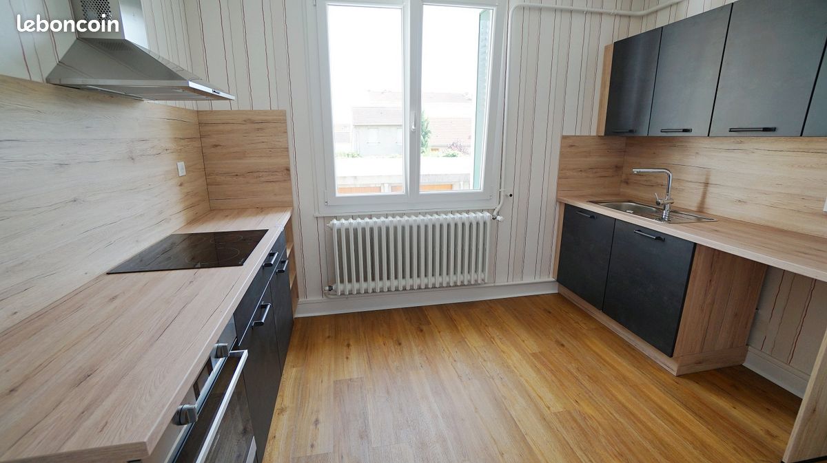 Appartement 3 pièces 69 m² · à Vichy · 68,5 m² · 820 €