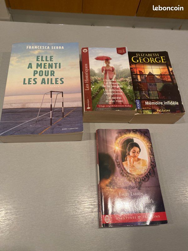 Lot de 4 livres histoires amours d’époque / policier / l’adolescence Bon état (image 1)
