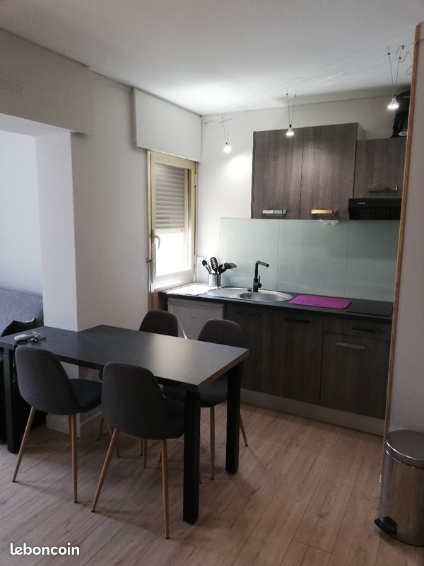 Studio dans résidence avec piscine (image 6)