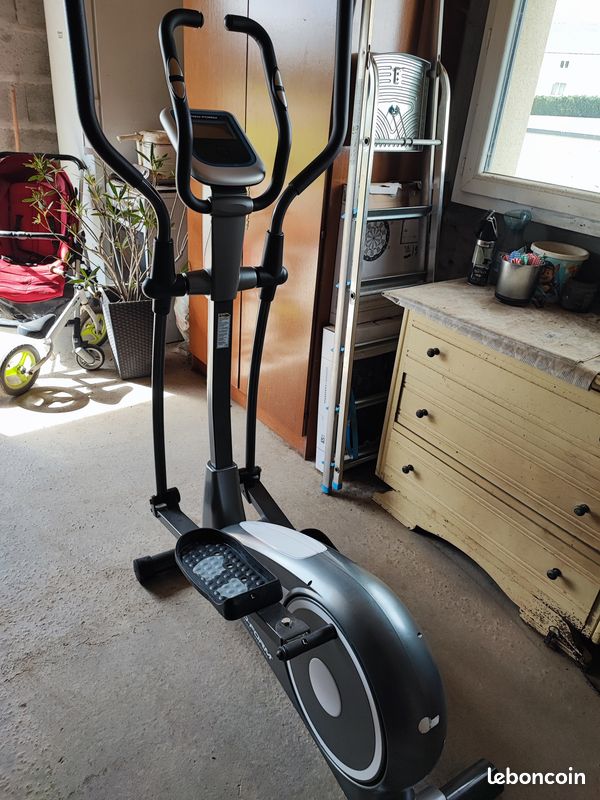 Vélo elliptique (image 1)