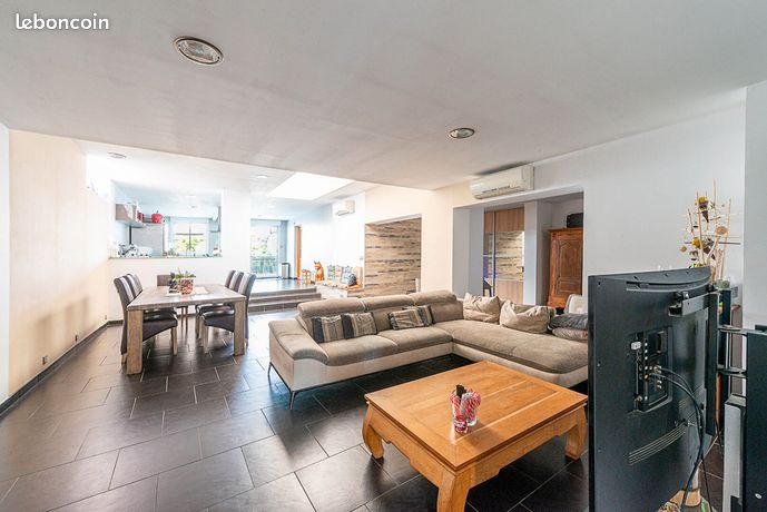 Maison 5 pièces 177 m²