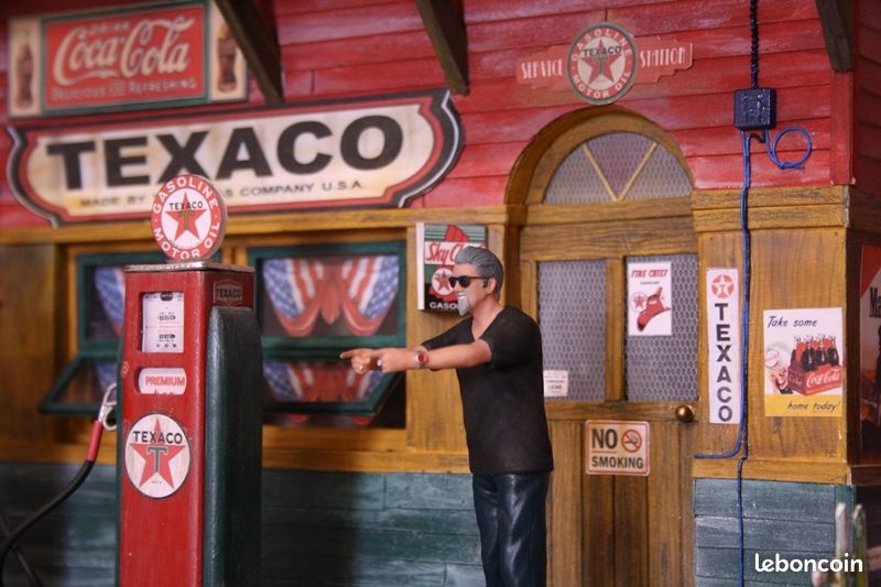 Figurine Richard Rawlings Gas Monkey garage 1/18 figure scale 1:18