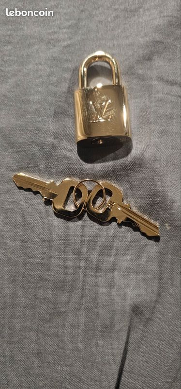 Cadenas Louis Vitton état neuf (image 2)