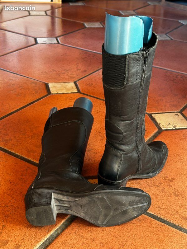 Bottes moto femme taille 37 (image 2)