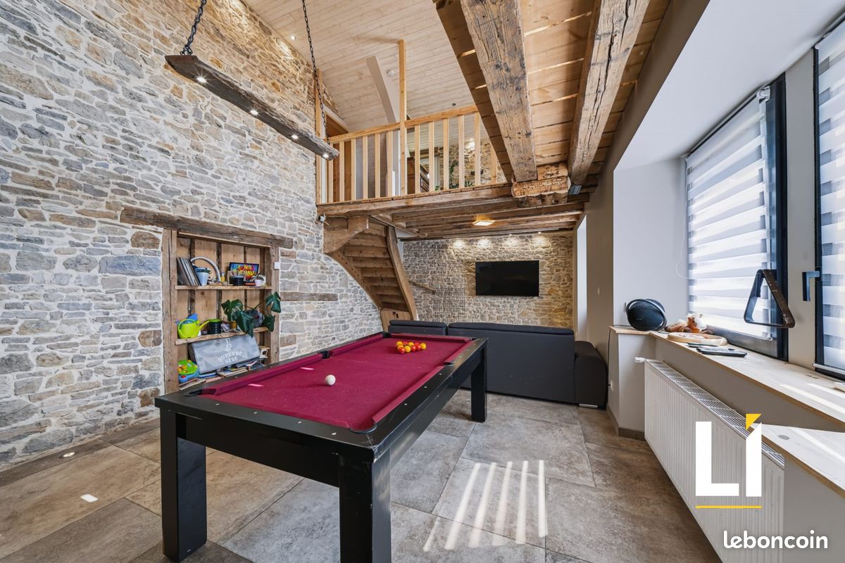 Maison 6 pièces 161 m² · à Maîche · 161 m² · 529 000 €