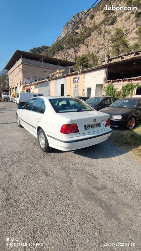 Bmw E39 523 - Voitures