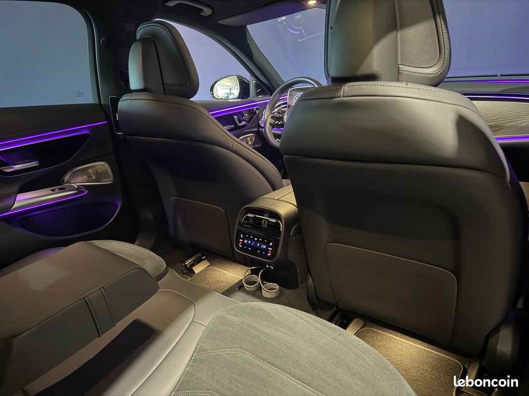 MERCEDES-BENZ Classe E 300de 313CV AMG Line - Toit Ouvrant - Buremester - Suivi complet Mercedes (image 17)