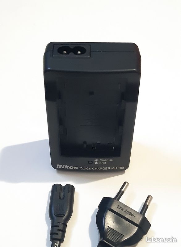 Chargeur Rapide Nikon MH-18A D'origine Avec Câble - Occasion état Correct
