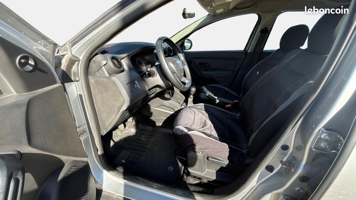 Dacia Duster ECO-GPL/ESS 100 4x2 Essentiel - 5P (image 9)