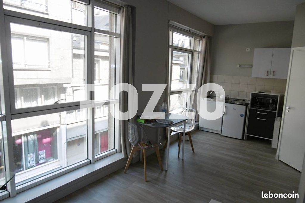 Appartement 1 pièce 23 m² · à Vire Normandie · 23 m² · 400 €