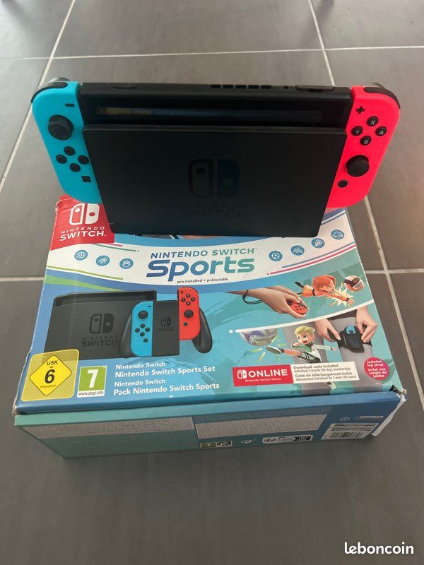 Nintendo Switch + Wii sport (image 1)