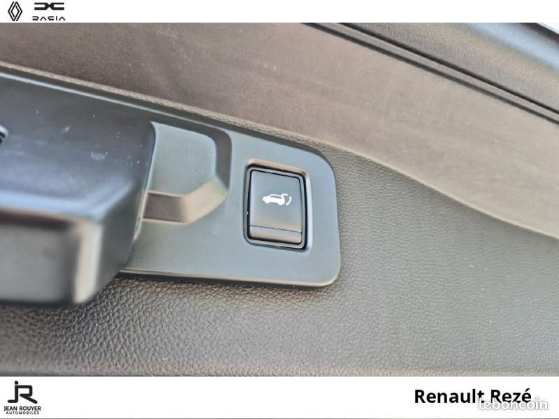 Renault Austral 1.2 E-Tech full hybrid 200ch Iconic (image 36)