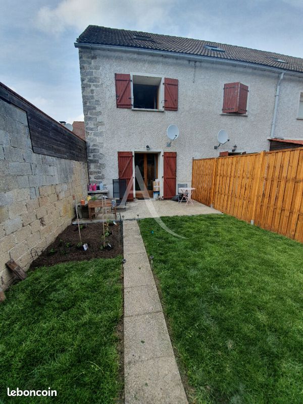 Maison 4 pièces 79 m² · au Châtelet-en-Brie · 79 m² · 203 300 €