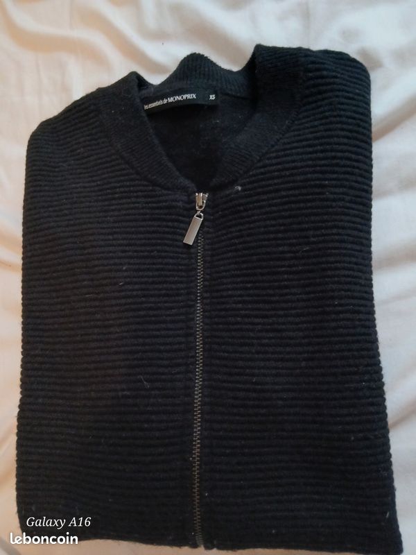 Un joli pull zippé monoprix (image 1)