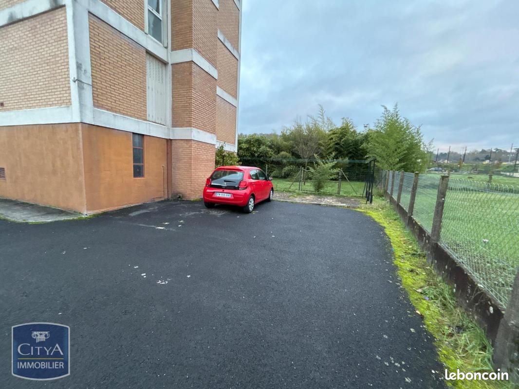 Appartement a louer brive-la-gaillarde - 2 pièce(s) - 44 m2 - Surfyn