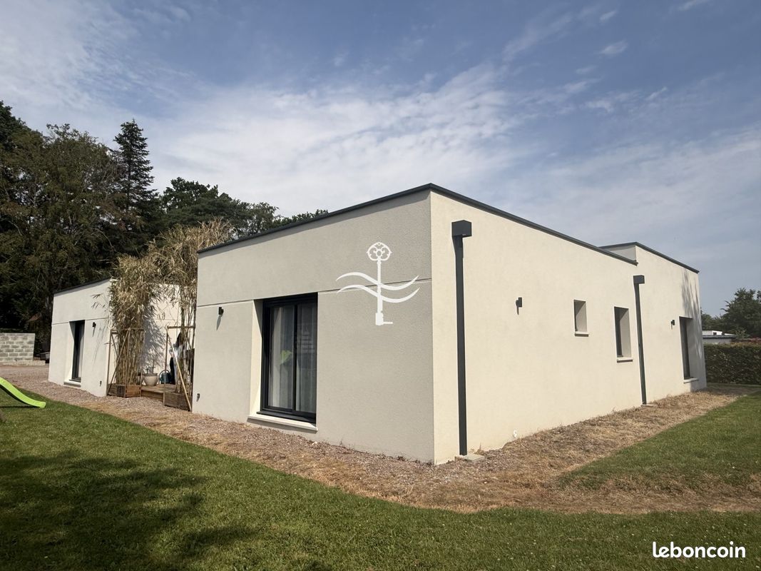 Maison 6 pièces 220 m² · à Meslay · 220 m² · 430 000 €