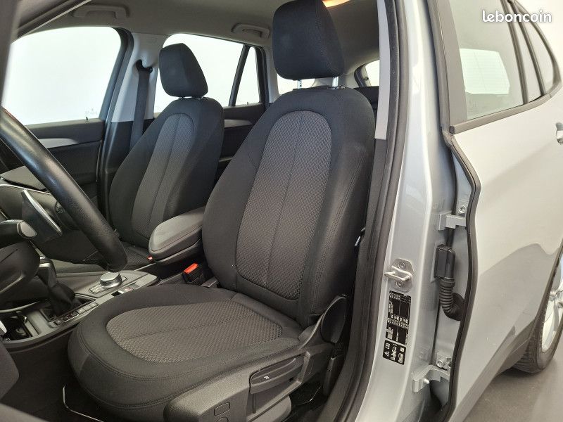 Bmw X1 (F48) Xdrive 2.0 i turbo 192 ch XLine 4x4 / GPS / Caméra / Régulateur / Radar / 1ère m (image 15)