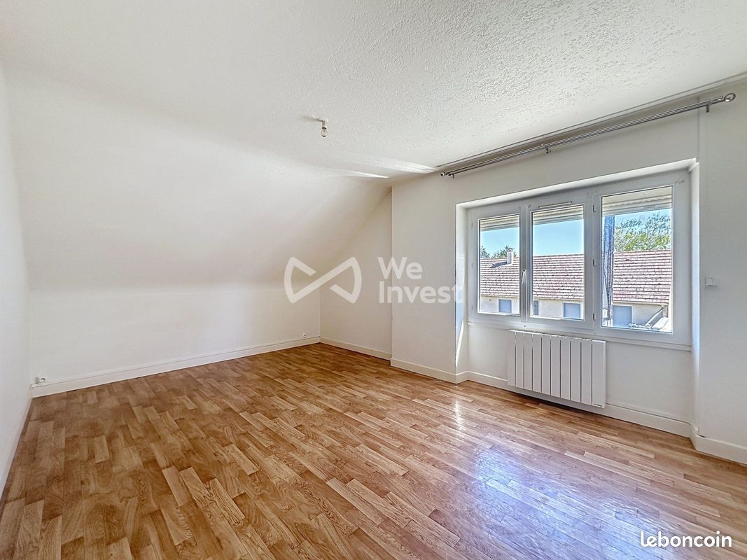 Appartement 3 pièces 86 m² · à Bouilly-en-Gâtinais · 86 m² · 585 €