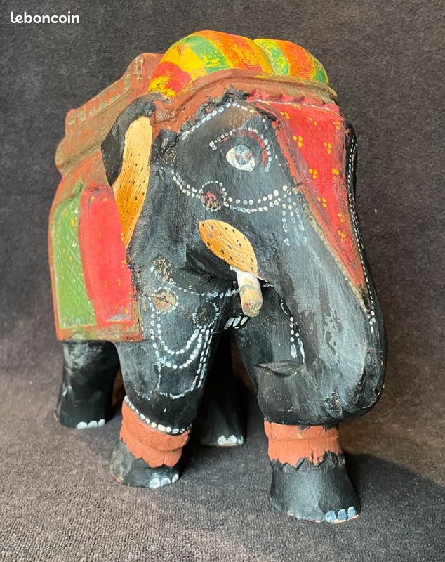 Eléphant harnaché bois sculpté et peint Inde (image 8)