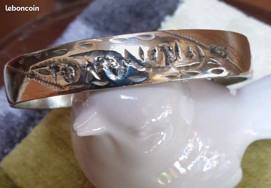 Très beau bracelet ethnique argenté en très bon état (image 3)