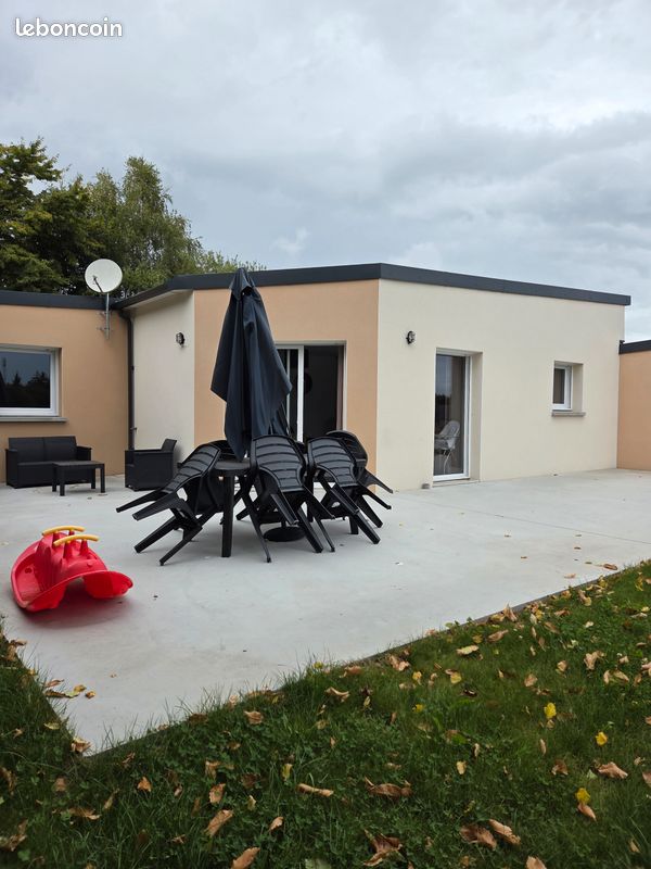 Maison 4 pièces 80 m² · à Trégonneau · 80 m² · 880 €