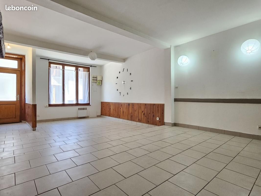 Maison 4 pièces 120 m² · à Clairac · 120 m² · 69 000 €