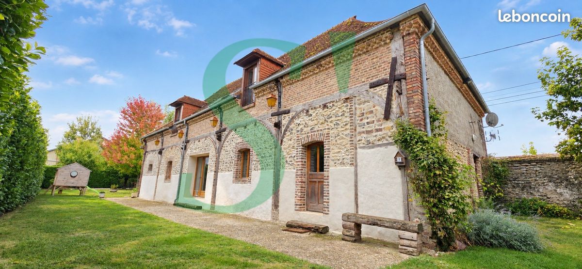 Maison 6 pièces 204 m² · à Gisors · 204 m² · 330 000 €