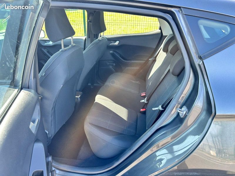 Ford FIESTA 1.5 TDCI 85CH CONNECT BUSINESS 5P (image 13)