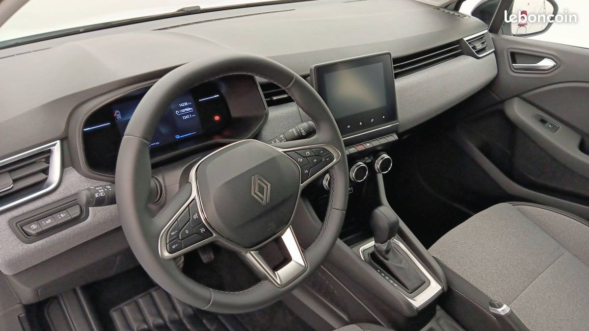 Renault clio e tech full hybrid 145 ch gsr2 (image 20)